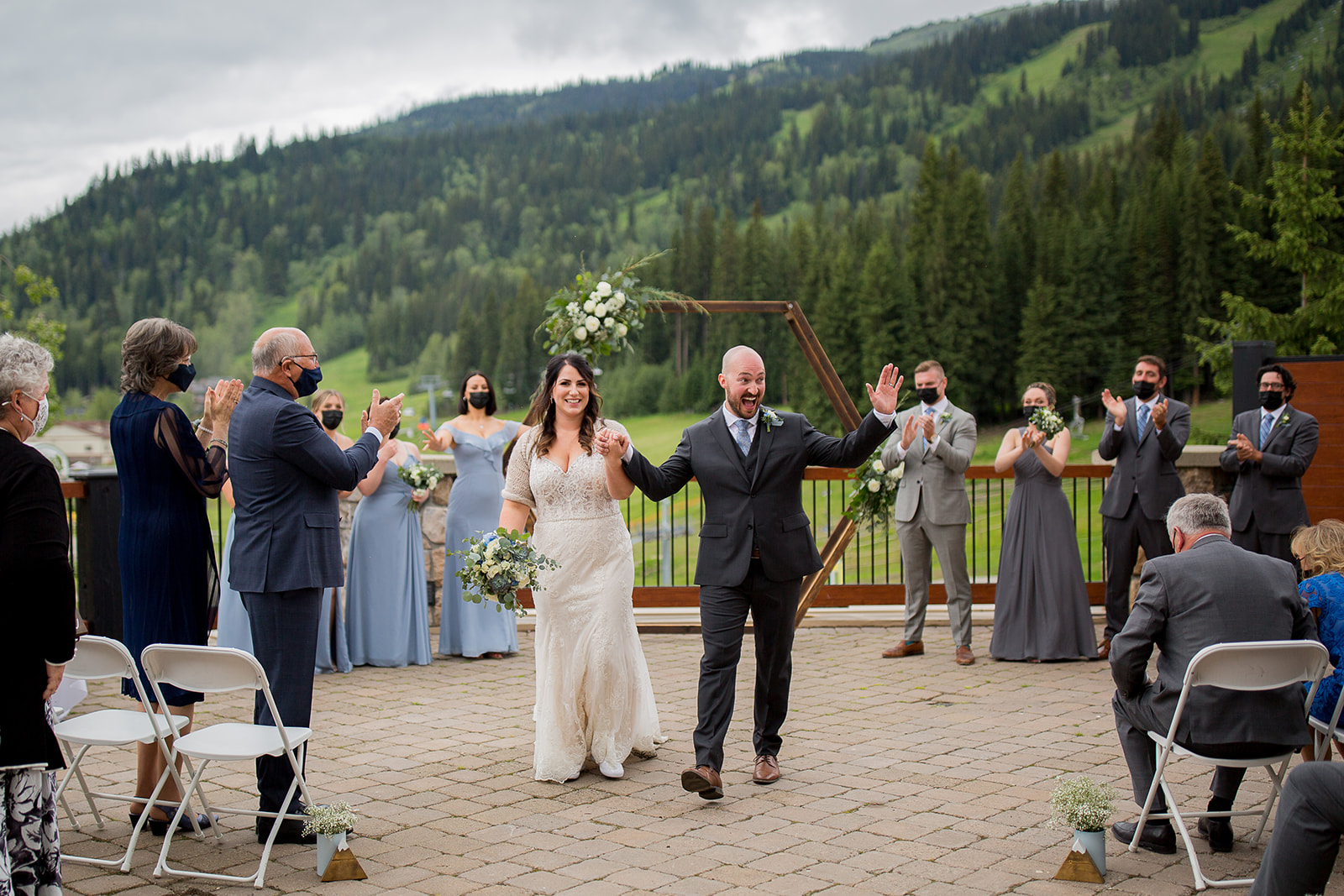 sun-peaks-resort-weddings-mountain-wedding-vancouver-wedding-photographer