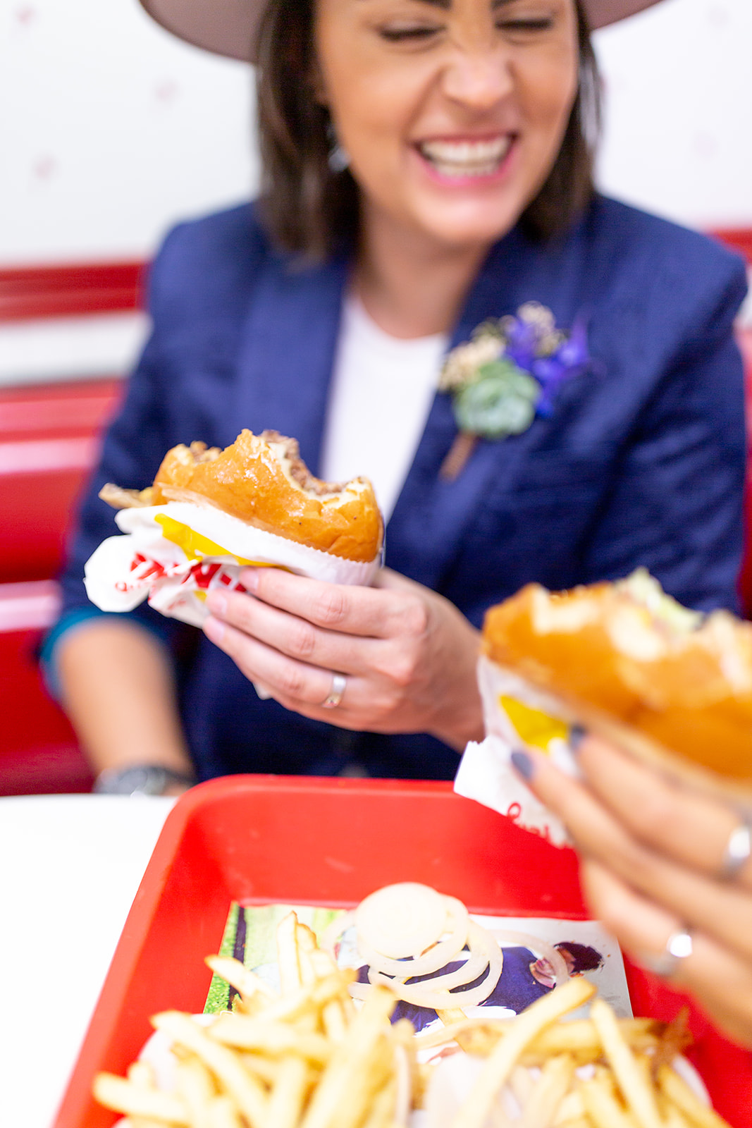 in-and-out-las-vegas-elopement